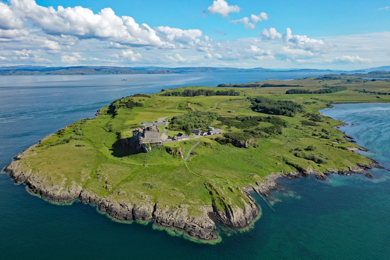 Duart Castle (Isle of Mull, Inner Hebrides, Scotland, UK)