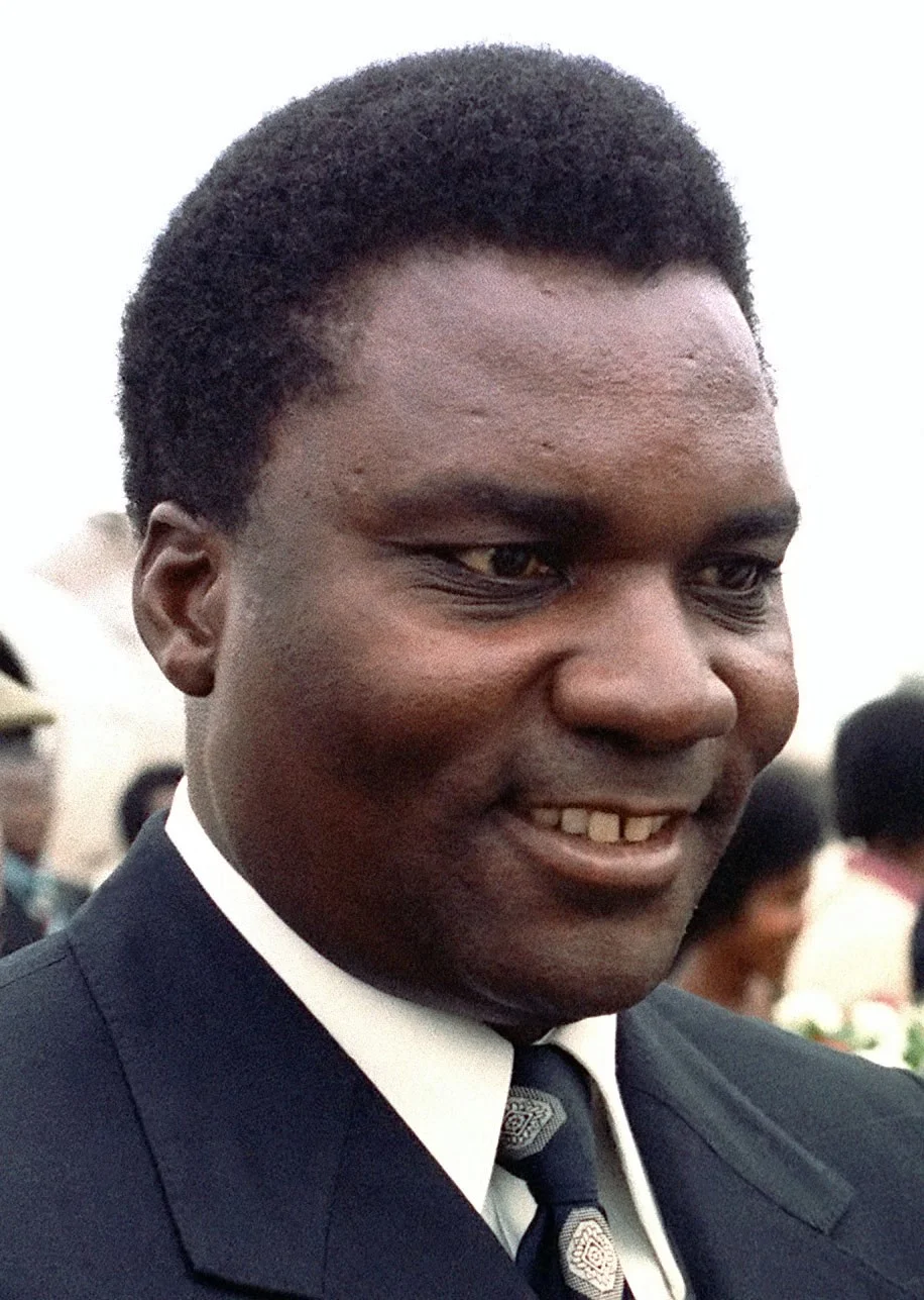 President Juvénal Habyarimana of RWANDA arrives for a visit. Location: ANDREWS AIR FORCE BASE, MARYLAND (MD) UNITED STATES OF AMERICA (USA)