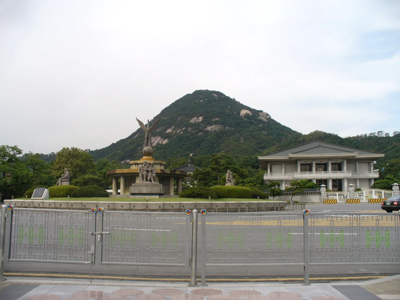 en:Category:Seoul